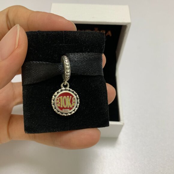 Pandora Run Disney 2020 Princess Half Marathon 10K Charm - Picture 2 of 4